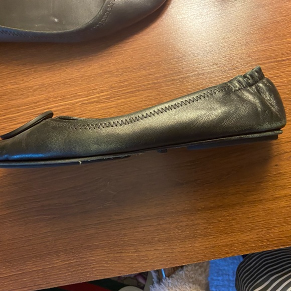 Tory Burch Minnie Flats - Picture 2 of 11